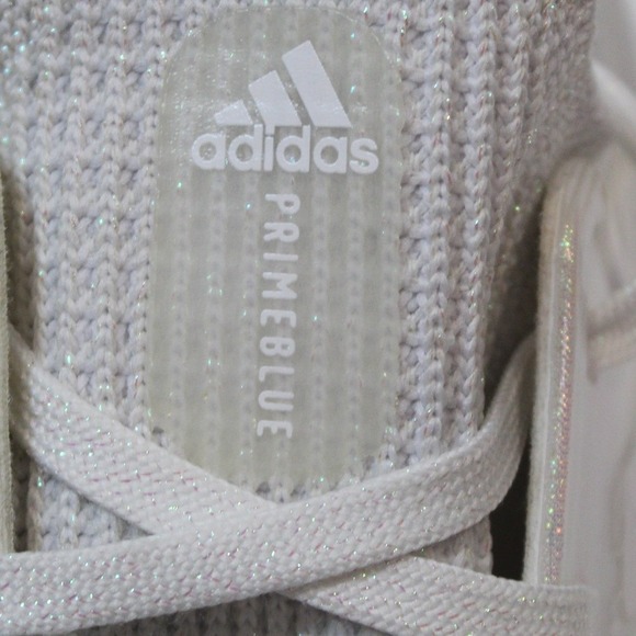 adidas gazelle silver green womens Adidas Ultraboost 21 Running Shoes